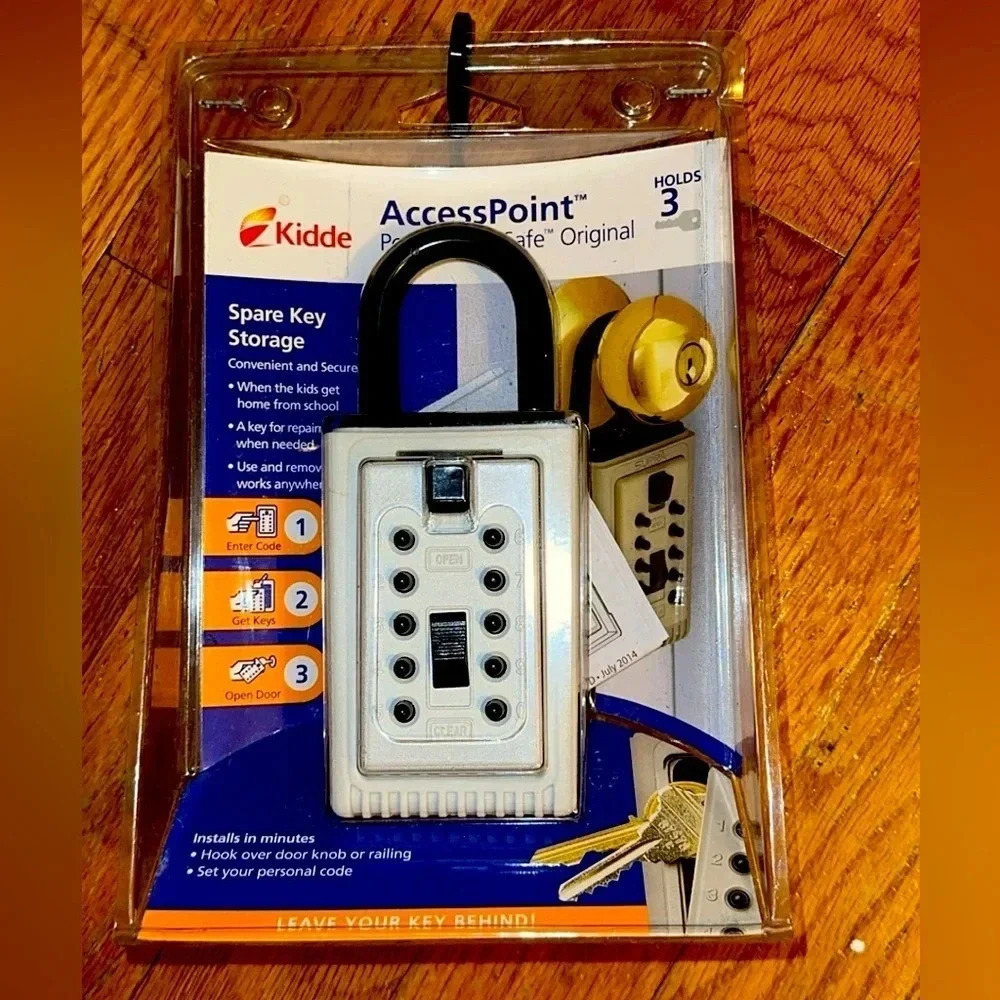 NWT Kidde Access Point Portable Keysafe original spare key storage